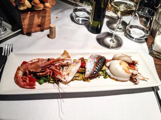 PRIMAFILA music cafe